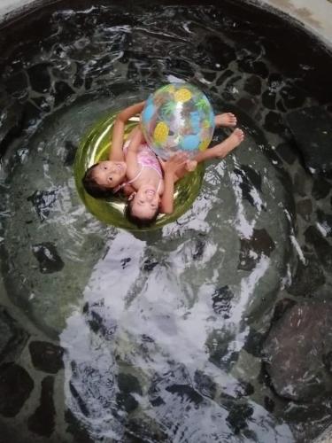 Επισκέπτες που μένουν στο Colinas del Miravalles Hotel & Hot Springs