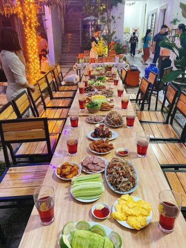 Makanan di atau berdekatan homestay