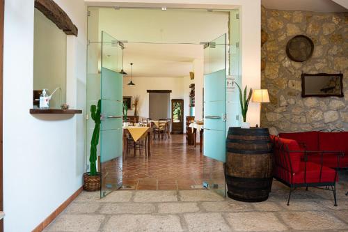 Гостиная зона в Casale Ginisara