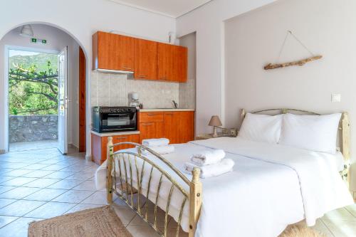 Dapur atau dapur kecil di Gregory's House