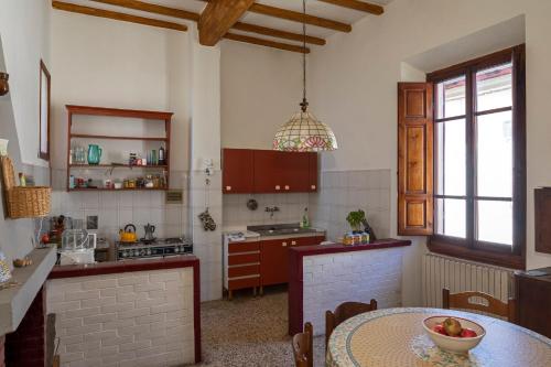 Kuchyň nebo kuchyňský kout v ubytování Villa Cicogna, Private villa with exclusive use pool