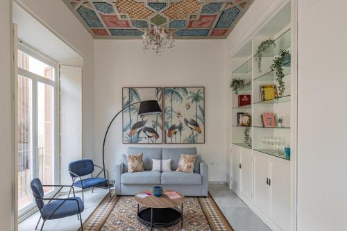 Posedenie v ubytovaní Thyssen Boutique Apartments by Caleta Homes
