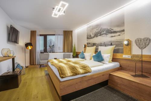 Giường trong phòng chung tại Landhotel Magdalenenhof GbR