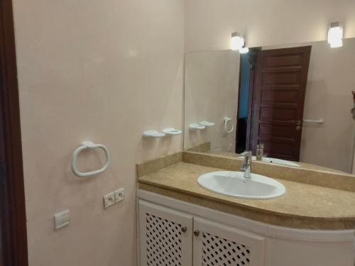 Ванная комната в Amizmiz Villa