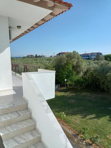 Gallery image of Marios Garden House in Afitos