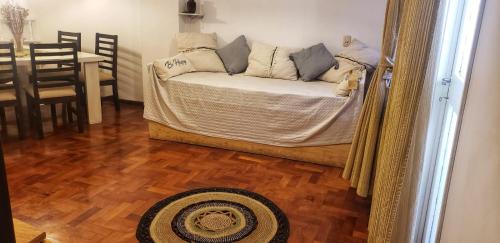 Cama o camas de una habitación en Departamento céntrico Mendoza