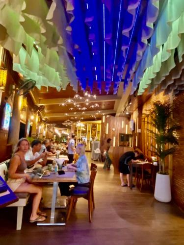 Restaurace v ubytování Baan Sailom Hotel Phuket - Sha Extra Plus