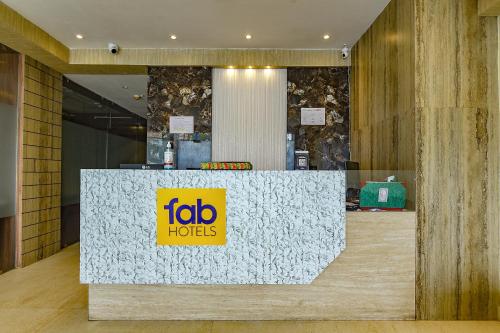 Ο χώρος του λόμπι ή της ρεσεψιόν στο FabHotel Clive Regency Lovelock