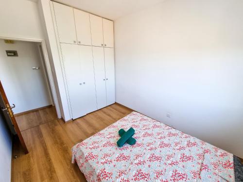 Llit o llits en una habitació de Springfield Park Apartment