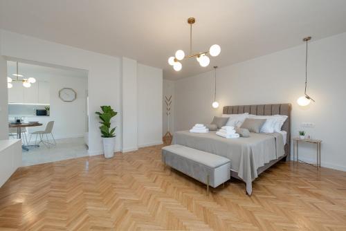 littleMore Studio Apartment