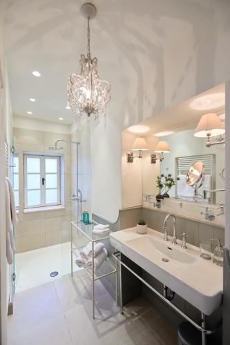 Villa inside the Old town with private terrace and floor heating