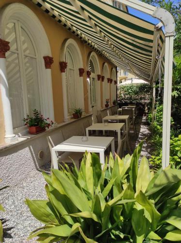 Hotel Palaceにあるレストランまたは飲食店
