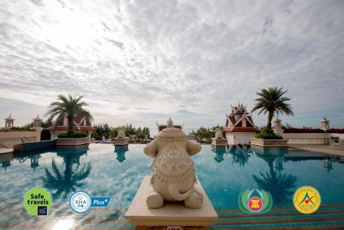 Photo de la galerie de l'établissement Grand Pacific Sovereign Resort & Spa, à Cha Am