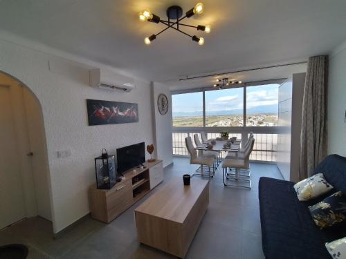 Appartement 4 à 5 pers première ligne de la mer Empuriabrava