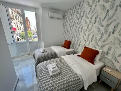 AD1B Arenal 3br apartment, 250 mtrs from Cathedral