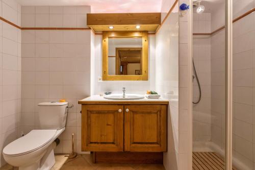 Ванная комната в Chalets d'Henri 67 - Happy Rentals
