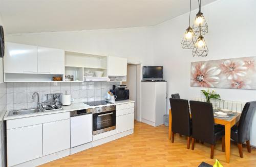 Apartment Senada 1727 – Photos 3