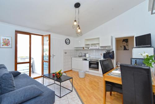 Apartment Senada 1727 – Photos 2