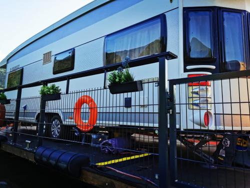 Gallery image of Hausboot Mosel in Pölich