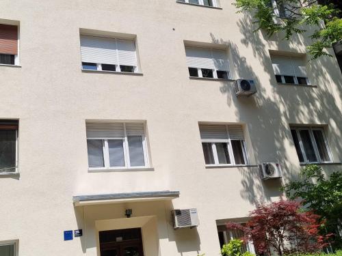 Citylux Apartments