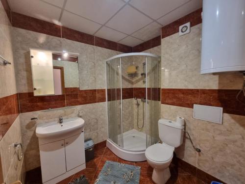 A bathroom at Apartmán TTT