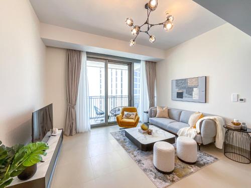 HiGuests - Waterfront Luxe Apt with Bluewaters Island Views