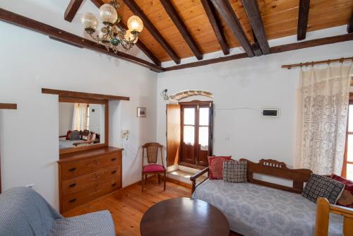 Gallery image of Goulas Traditional Guesthouse in Monemvasia