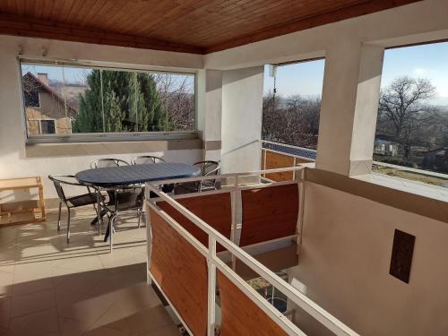 Un balcon sau o terasă la HannaH - Relax dom pod orechom I1
