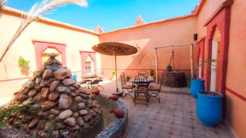 Un patio o zona al aire libre en Kasbah Tussna