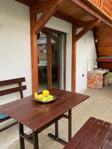 Gallery image of Holiday Home Enio in Lohovo