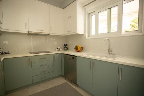 Kuchyňa alebo kuchynka v ubytovaní SantaCara City Apartment