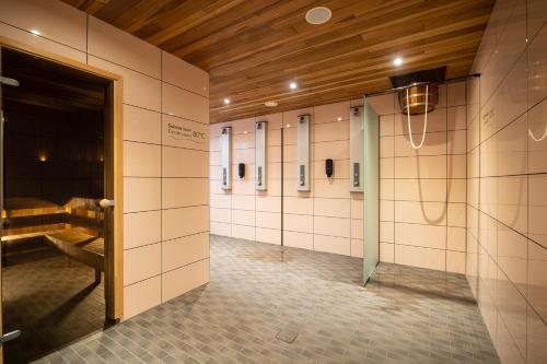 Kylpyhuone majoituspaikassa Meri Seaside Hotel & SPA