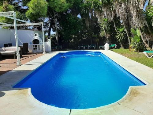 Villa RomAntica pool 15 min P. Banus, Estepona – Precios ...