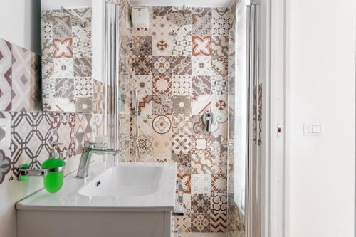Ένα μπάνιο στο Carmencita Apartment