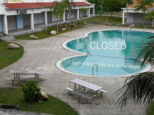 Kolam renang di atau dekat dengan Fun Studio Pangkor