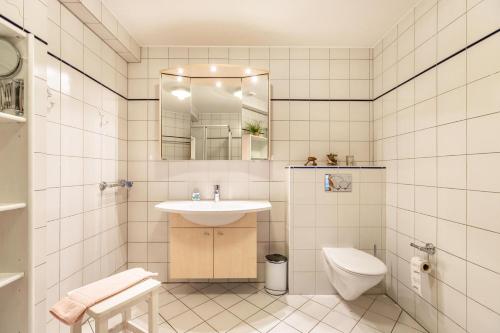 Phòng tắm tại Denkerhof Fewo Blume des Lebens