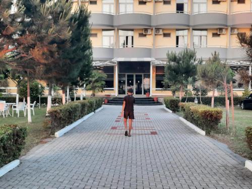 Gallery image of Hotel La Perla in Shëngjin