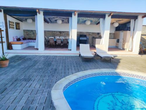 The swimming pool at or close to Camino a Casa - Suances