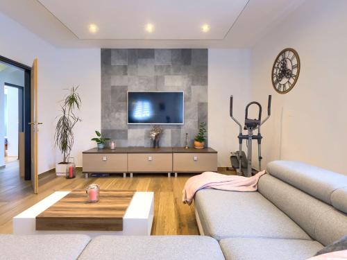 Holiday Home House Eric&Paolo by Interhome