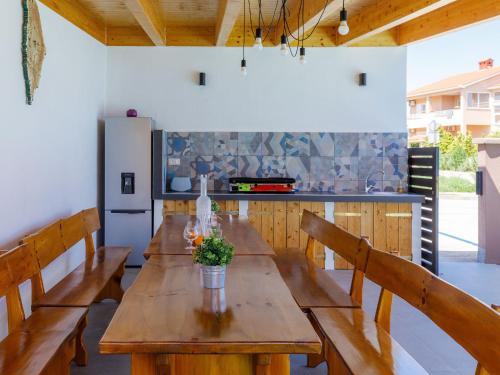 Holiday Home House Eric&Paolo by Interhome