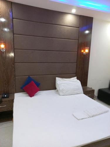 Photo de la galerie de l'établissement Hotel Executive One, à Multan