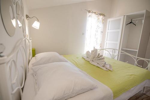 Łóżko lub łóżka w pokoju w obiekcie Apartment Josipa