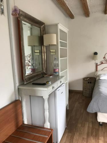 A kitchen or kitchenette at Il Gelsomino