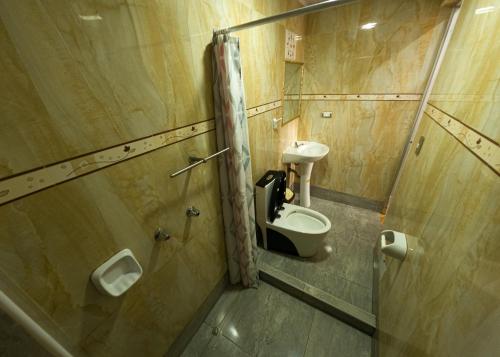 Ένα μπάνιο στο Libélula Hotel