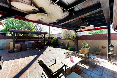 NoHo Spanish Villa – Photos 2