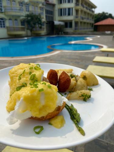 Φαγητό σε αυτό το θέρετρο ή κάπου εκεί κοντά