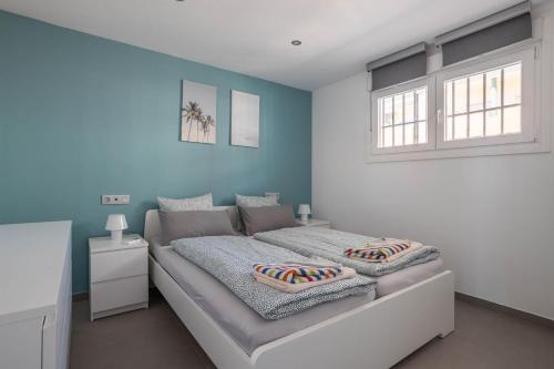 Postel nebo postele na pokoji v ubytování Apartment Arce Frontline seaview
