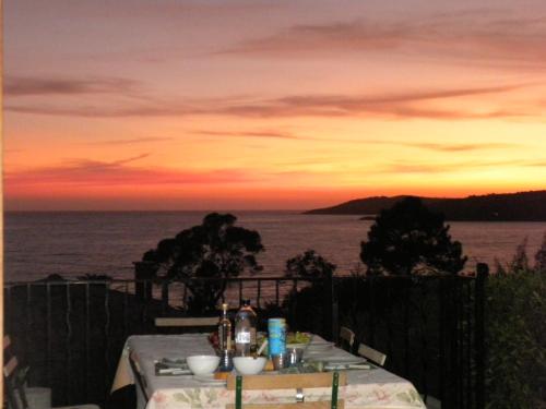 Afbeelding uit fotogalerij van Villa mitoyenne, 100m des plages - 3 chambres- in Sagone