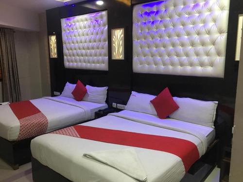 Postel nebo postele na pokoji v ubytování Hotel Bestend