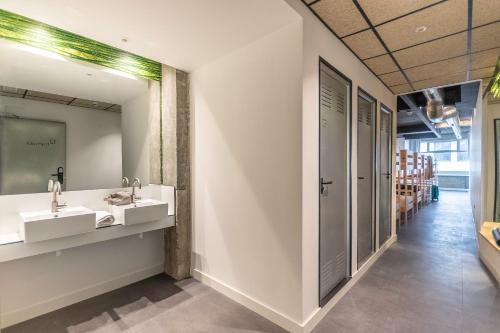 Koupelna v ubytování Ekoos Hostel, Bilbao Eko Hostel